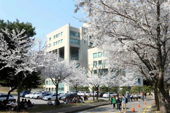 đại học myongji