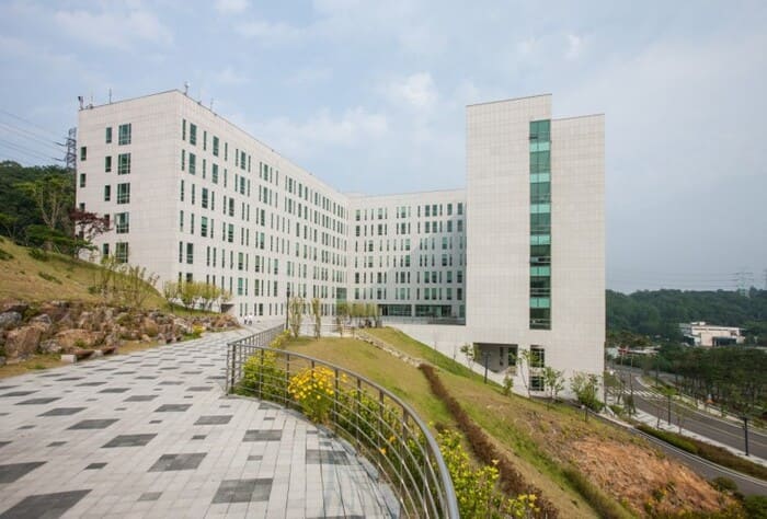 đại học joongbu