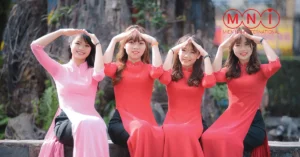 Khối C00 gồm những ngành nào? điểm chuẩn khối C00